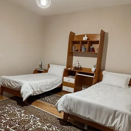 بيت ضيافة Malo